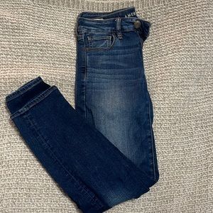 Dark wash skinny jeans